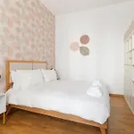Guesthost - La Casa Di Luca Appartement Milan